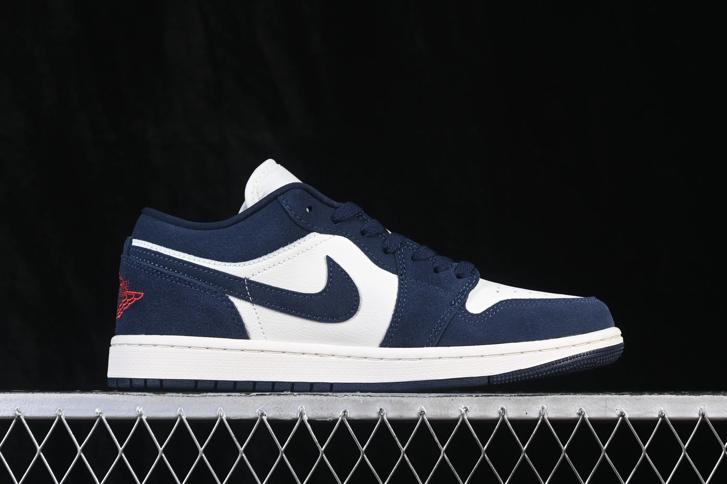 All categories Air Jordan Jordan series basketball shoes Air Jordan 1 Low G version pure original Air Jordan 1 Low AJ1 Joe 1 Obsidian low-top cultural casual sneakers IO7448-400